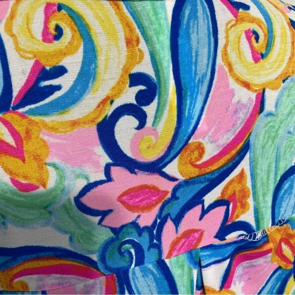 Dear Scarlett sleeveless top colorful paisley print Size M.  A-line preowned - Picture 5 of 10